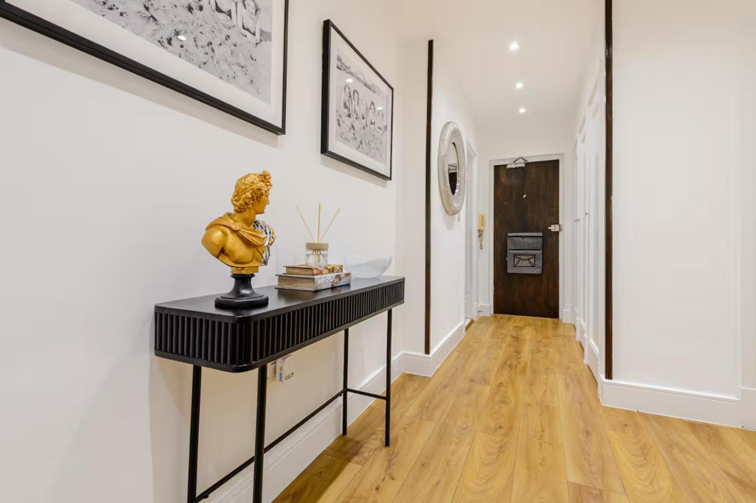 Private 2 Beds By Mayfair * Londra